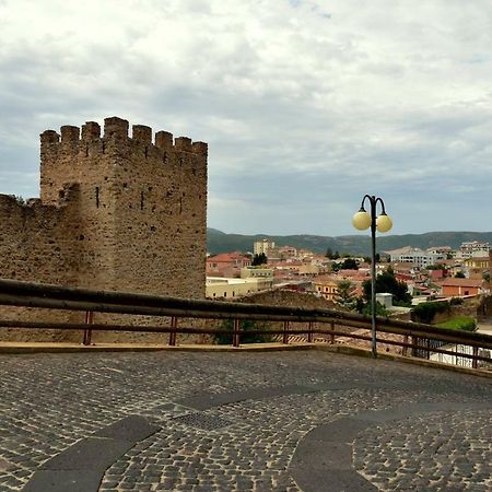 B&B Castello Salvaterra 伊格莱西亚斯 外观 照片