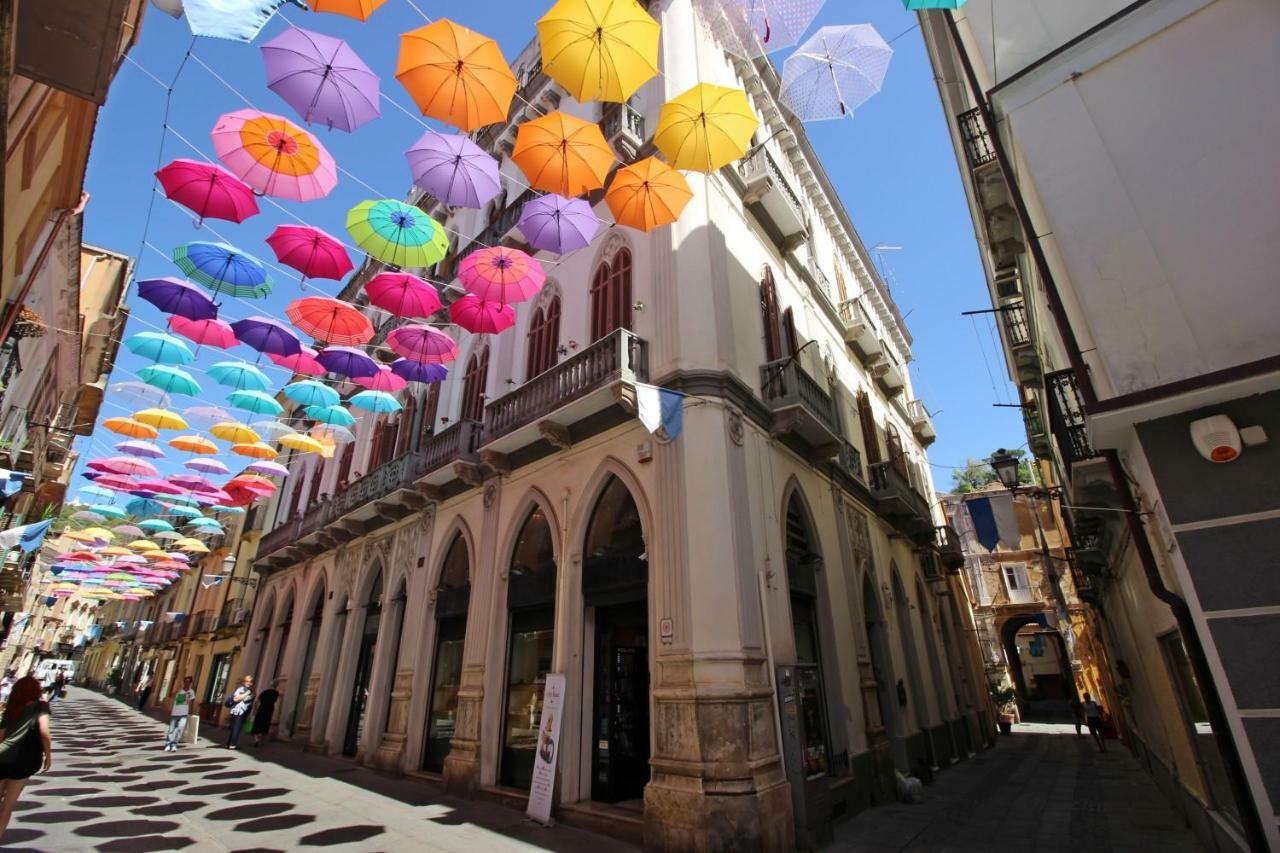B&B Castello Salvaterra 伊格莱西亚斯 外观 照片