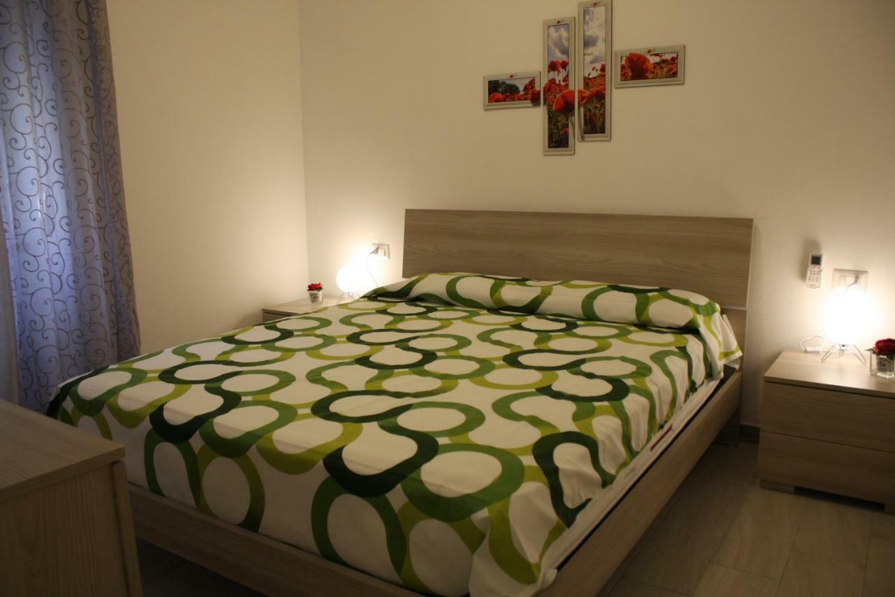 B&B Castello Salvaterra 伊格莱西亚斯 外观 照片