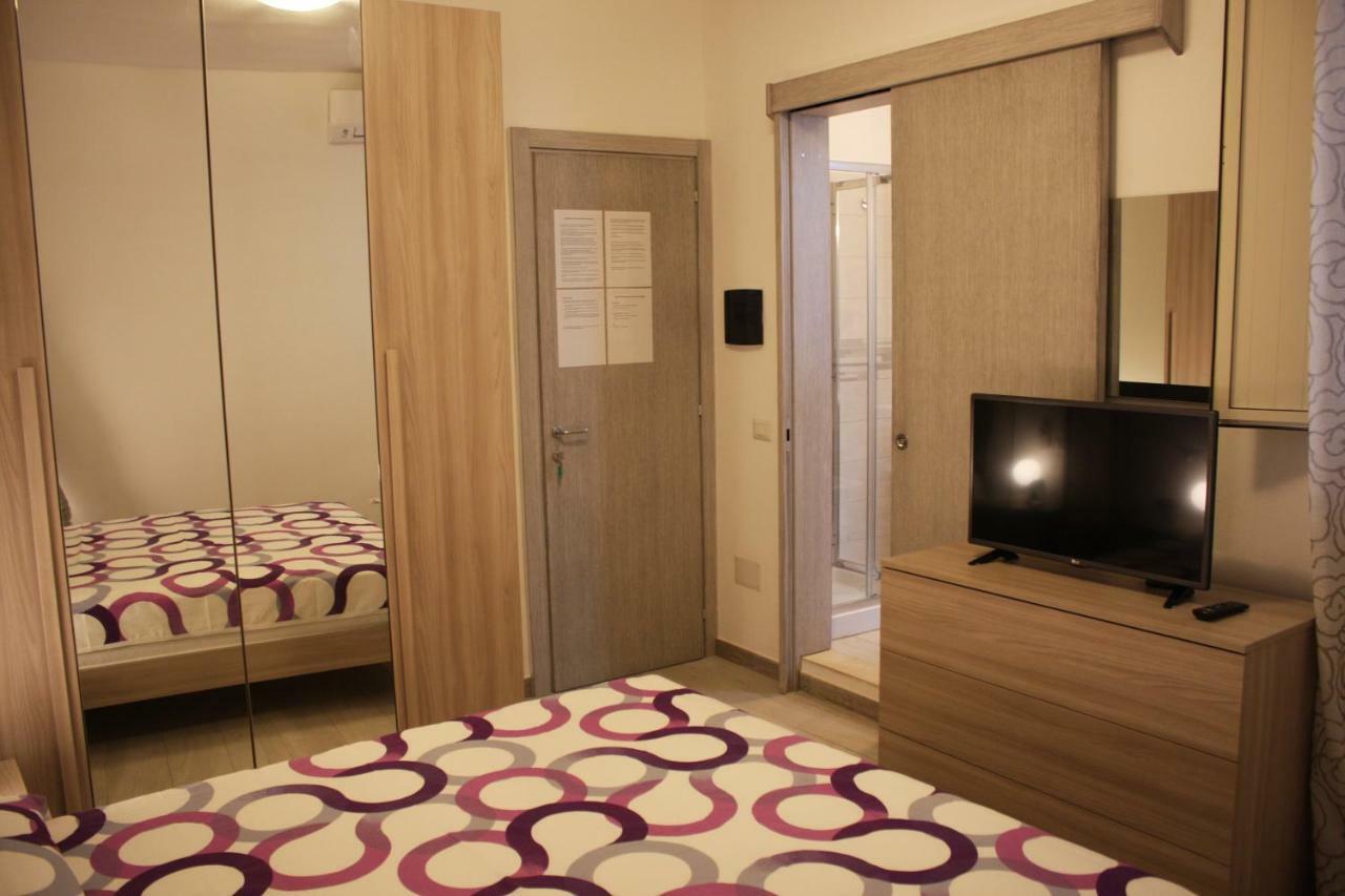 B&B Castello Salvaterra 伊格莱西亚斯 外观 照片