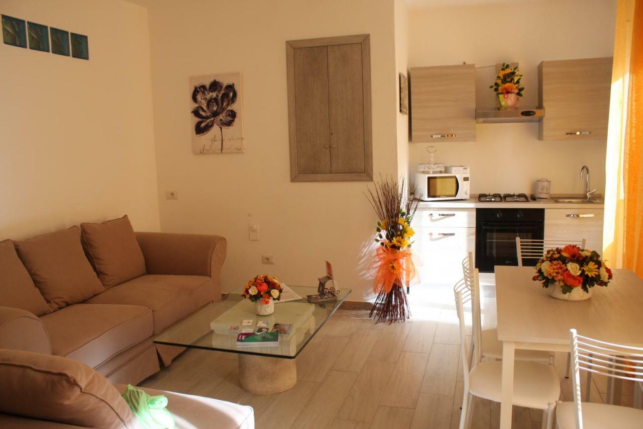 B&B Castello Salvaterra 伊格莱西亚斯 外观 照片