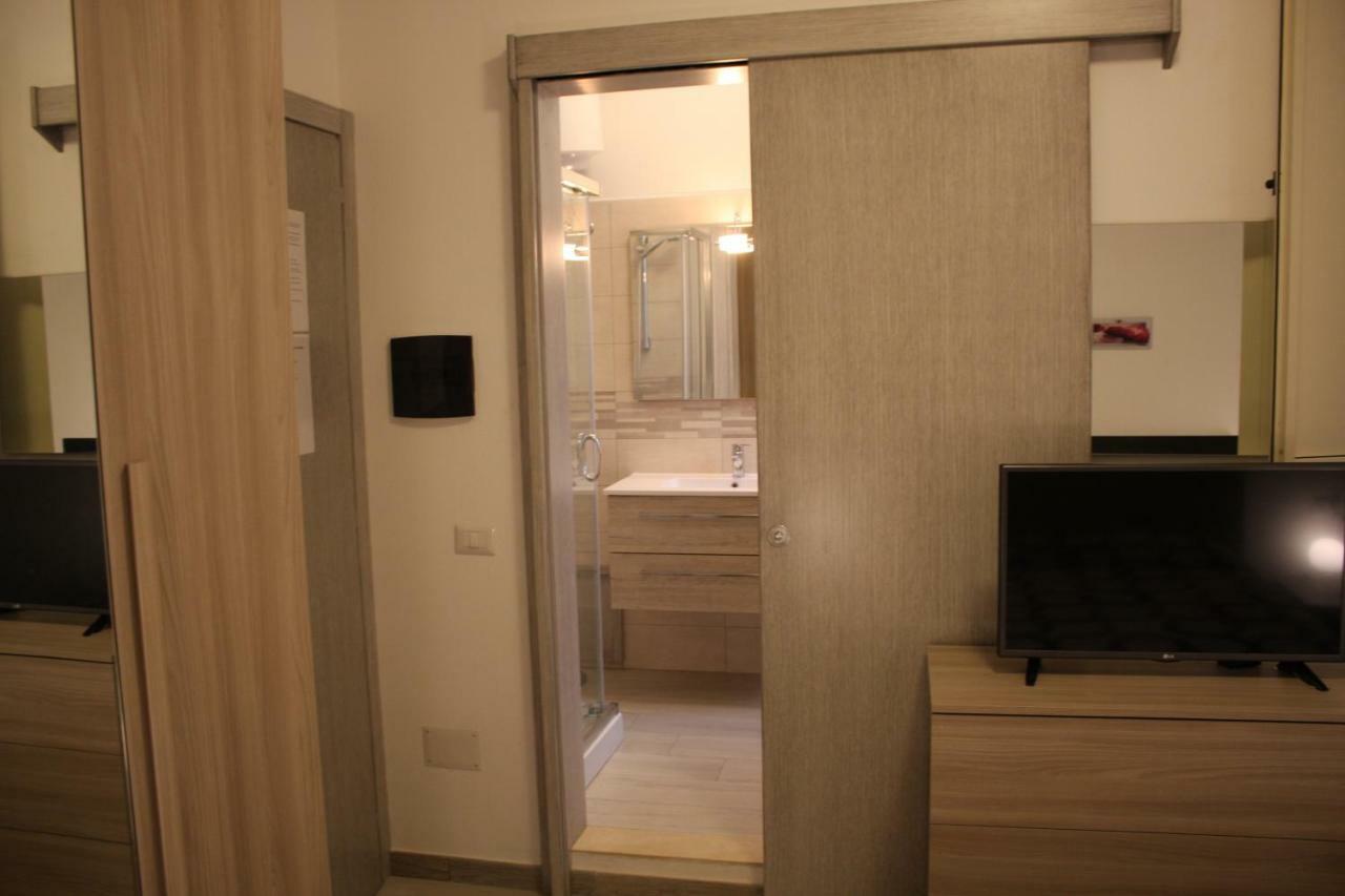B&B Castello Salvaterra 伊格莱西亚斯 外观 照片